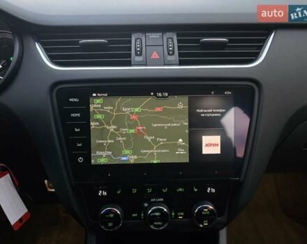 Белый Шкода Октавия Скаут, объемом двигателя 2 л и пробегом 230 тыс. км за 19499 $, фото 59 на Automoto.ua