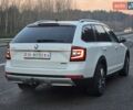 Белый Шкода Октавия Скаут, объемом двигателя 2 л и пробегом 230 тыс. км за 17999 $, фото 7 на Automoto.ua