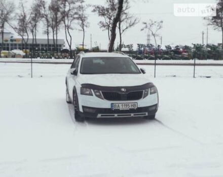 Білий Шкода Octavia Scout, об'ємом двигуна 1.97 л та пробігом 268 тис. км за 15800 $, фото 24 на Automoto.ua