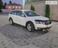 Білий Шкода Octavia Scout, об'ємом двигуна 1.97 л та пробігом 268 тис. км за 15800 $, фото 2 на Automoto.ua