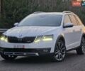 Белый Шкода Октавия Скаут, объемом двигателя 2 л и пробегом 230 тыс. км за 17799 $, фото 1 на Automoto.ua