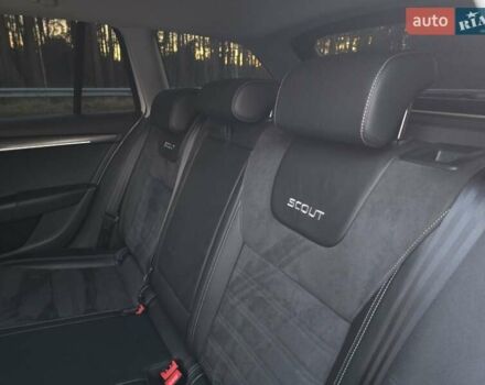 Белый Шкода Октавия Скаут, объемом двигателя 2 л и пробегом 230 тыс. км за 19499 $, фото 38 на Automoto.ua