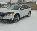 Білий Шкода Octavia Scout, об'ємом двигуна 1.97 л та пробігом 268 тис. км за 15800 $, фото 35 на Automoto.ua