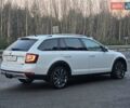 Белый Шкода Октавия Скаут, объемом двигателя 2 л и пробегом 230 тыс. км за 19499 $, фото 8 на Automoto.ua