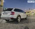 Білий Шкода Octavia Scout, об'ємом двигуна 1.97 л та пробігом 268 тис. км за 15800 $, фото 16 на Automoto.ua