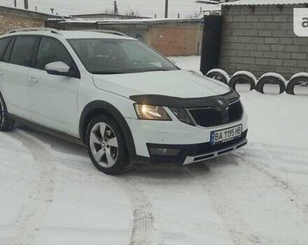 Білий Шкода Octavia Scout, об'ємом двигуна 1.97 л та пробігом 268 тис. км за 15800 $, фото 38 на Automoto.ua