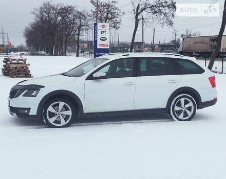 Білий Шкода Octavia Scout, об'ємом двигуна 1.97 л та пробігом 268 тис. км за 15800 $, фото 33 на Automoto.ua