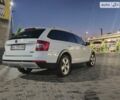 Білий Шкода Octavia Scout, об'ємом двигуна 1.97 л та пробігом 268 тис. км за 15800 $, фото 16 на Automoto.ua