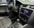 Белый Шкода Октавия Скаут, объемом двигателя 1.97 л и пробегом 260 тыс. км за 14500 $, фото 6 на Automoto.ua
