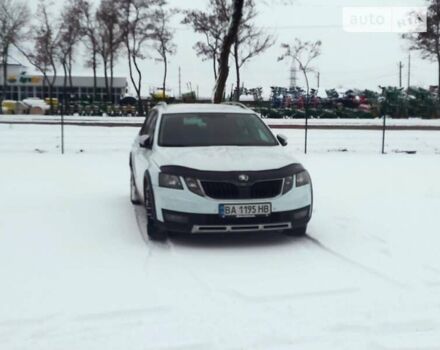 Білий Шкода Octavia Scout, об'ємом двигуна 1.97 л та пробігом 268 тис. км за 15800 $, фото 20 на Automoto.ua