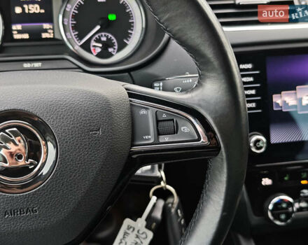 Білий Шкода Octavia Scout, об'ємом двигуна 2 л та пробігом 199 тис. км за 19200 $, фото 24 на Automoto.ua