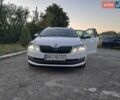 Білий Шкода Octavia Scout, об'ємом двигуна 1.6 л та пробігом 225 тис. км за 13500 $, фото 1 на Automoto.ua