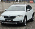 Білий Шкода Octavia Scout, об'ємом двигуна 2 л та пробігом 199 тис. км за 19200 $, фото 3 на Automoto.ua