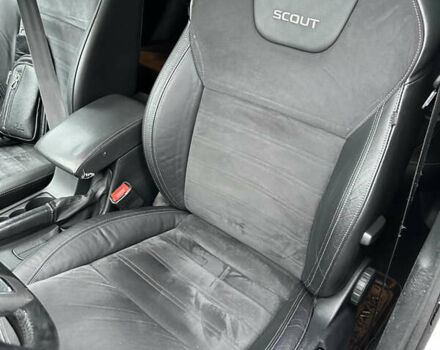 Белый Шкода Октавия Скаут, объемом двигателя 1.97 л и пробегом 198 тыс. км за 16299 $, фото 11 на Automoto.ua