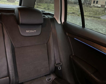 Белый Шкода Октавия Скаут, объемом двигателя 1.97 л и пробегом 198 тыс. км за 16299 $, фото 17 на Automoto.ua