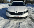 Белый Шкода Октавия Скаут, объемом двигателя 1.97 л и пробегом 201 тыс. км за 17800 $, фото 69 на Automoto.ua