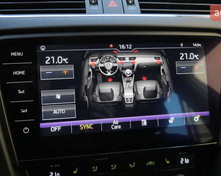 Білий Шкода Octavia Scout, об'ємом двигуна 2 л та пробігом 194 тис. км за 21400 $, фото 40 на Automoto.ua