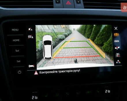 Білий Шкода Octavia Scout, об'ємом двигуна 2 л та пробігом 194 тис. км за 21400 $, фото 37 на Automoto.ua