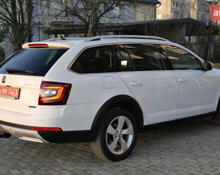 Білий Шкода Octavia Scout, об'ємом двигуна 2 л та пробігом 194 тис. км за 21400 $, фото 17 на Automoto.ua