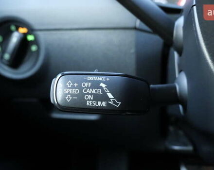 Білий Шкода Octavia Scout, об'ємом двигуна 2 л та пробігом 194 тис. км за 21400 $, фото 32 на Automoto.ua