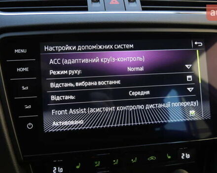 Білий Шкода Octavia Scout, об'ємом двигуна 2 л та пробігом 194 тис. км за 21400 $, фото 43 на Automoto.ua