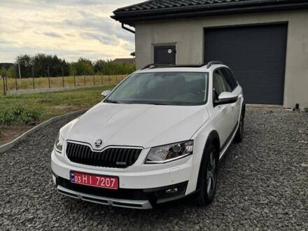 Шкода Octavia Scout 2015 у Луцьку на Automoto.ua Білий Шкода Octavia Scout, об'ємом двигуна 2 л та пробігом 250 тис. км за 14800 $, фото 1 на Automoto.ua