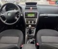 Бежевый Шкода Октавия Скаут, объемом двигателя 2 л и пробегом 237 тыс. км за 7800 $, фото 5 на Automoto.ua