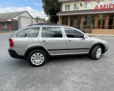 Бежевый Шкода Октавия Скаут, объемом двигателя 2 л и пробегом 2 тыс. км за 6499 $, фото 3 на Automoto.ua