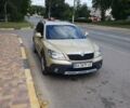 Бежевый Шкода Октавия Скаут, объемом двигателя 2 л и пробегом 320 тыс. км за 10900 $, фото 9 на Automoto.ua