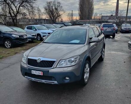 Бежевий Шкода Octavia Scout, об'ємом двигуна 1.8 л та пробігом 244 тис. км за 7500 $, фото 3 на Automoto.ua