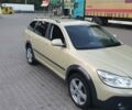 Бежевый Шкода Октавия Скаут, объемом двигателя 2 л и пробегом 320 тыс. км за 10900 $, фото 6 на Automoto.ua