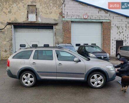 Бежевий Шкода Octavia Scout, об'ємом двигуна 1.8 л та пробігом 244 тис. км за 7500 $, фото 1 на Automoto.ua