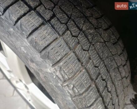 Бежевый Шкода Октавия Скаут, объемом двигателя 1.97 л и пробегом 220 тыс. км за 9600 $, фото 5 на Automoto.ua