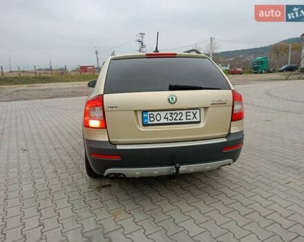 Бежевый Шкода Октавия Скаут, объемом двигателя 1.97 л и пробегом 220 тыс. км за 9600 $, фото 24 на Automoto.ua