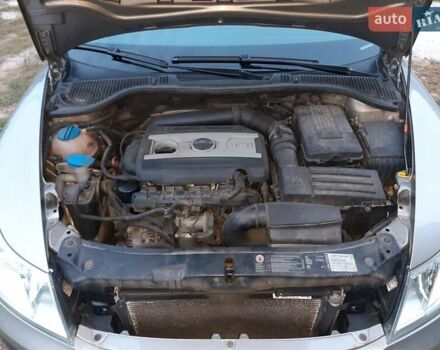 Бежевий Шкода Octavia Scout, об'ємом двигуна 1.8 л та пробігом 180 тис. км за 8808 $, фото 7 на Automoto.ua