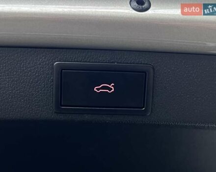 Бежевый Шкода Октавия Скаут, объемом двигателя 2 л и пробегом 199 тыс. км за 14900 $, фото 18 на Automoto.ua