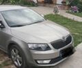 Бежевий Шкода Octavia Scout, об'ємом двигуна 1.6 л та пробігом 280 тис. км за 9400 $, фото 1 на Automoto.ua
