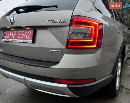 Бежевый Шкода Октавия Скаут, объемом двигателя 2 л и пробегом 199 тыс. км за 14900 $, фото 19 на Automoto.ua