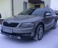 Бежевый Шкода Октавия Скаут, объемом двигателя 1.8 л и пробегом 160 тыс. км за 13500 $, фото 1 на Automoto.ua