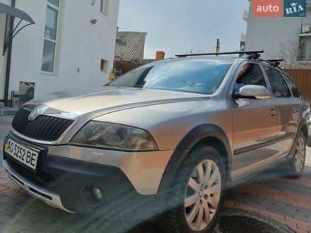 Шкода Octavia Scout 2008 у Хусте на Automoto.ua Бежевий Шкода Octavia Scout, об'ємом двигуна 1.9 л та пробігом 465 тис. км за 7400 $, фото 1 на Automoto.ua