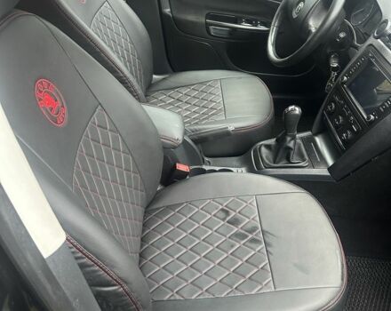 Чорний Шкода Octavia Scout, об'ємом двигуна 2 л та пробігом 3 тис. км за 6000 $, фото 9 на Automoto.ua