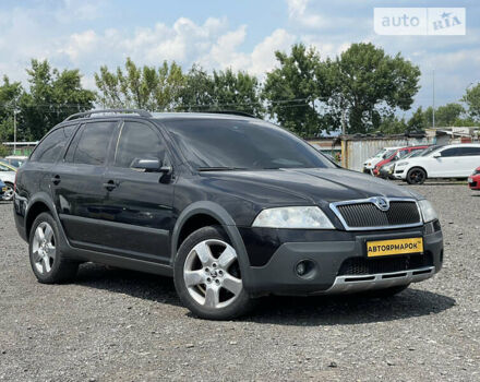 Чорний Шкода Octavia Scout, об'ємом двигуна 2 л та пробігом 317 тис. км за 7650 $, фото 1 на Automoto.ua