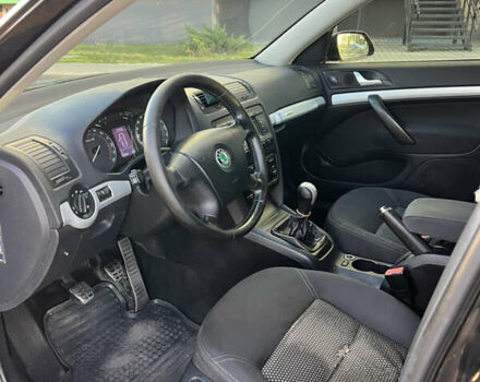 Чорний Шкода Octavia Scout, об'ємом двигуна 2 л та пробігом 312 тис. км за 6500 $, фото 14 на Automoto.ua