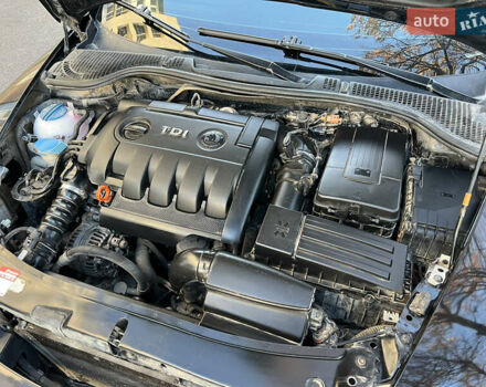 Чорний Шкода Octavia Scout, об'ємом двигуна 2 л та пробігом 312 тис. км за 6500 $, фото 25 на Automoto.ua