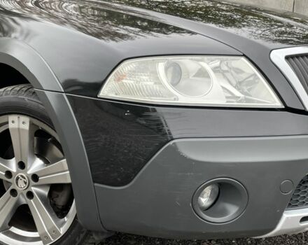 Чорний Шкода Octavia Scout, об'ємом двигуна 2 л та пробігом 218 тис. км за 6790 $, фото 2 на Automoto.ua