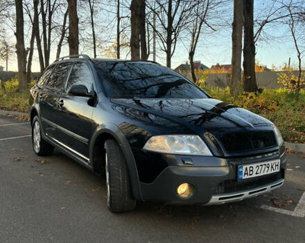 Чорний Шкода Octavia Scout, об'ємом двигуна 2 л та пробігом 312 тис. км за 6500 $, фото 5 на Automoto.ua