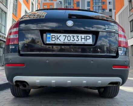 Чорний Шкода Octavia Scout, об'ємом двигуна 1.97 л та пробігом 312 тис. км за 8198 $, фото 30 на Automoto.ua