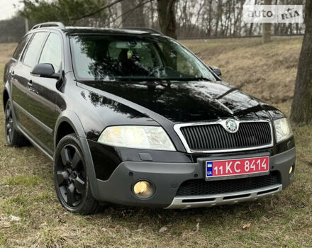 Чорний Шкода Octavia Scout, об'ємом двигуна 2 л та пробігом 230 тис. км за 7750 $, фото 41 на Automoto.ua