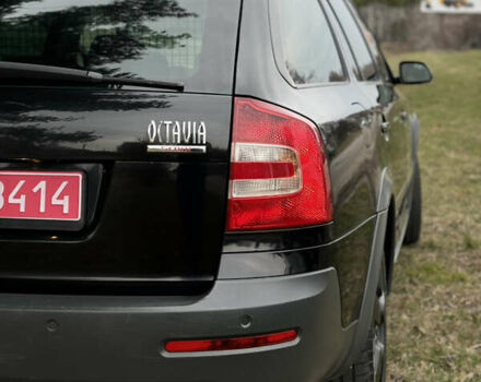 Чорний Шкода Octavia Scout, об'ємом двигуна 2 л та пробігом 230 тис. км за 7750 $, фото 54 на Automoto.ua