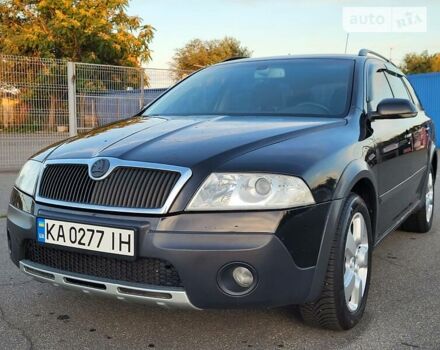 Чорний Шкода Octavia Scout, об'ємом двигуна 2 л та пробігом 198 тис. км за 6999 $, фото 3 на Automoto.ua